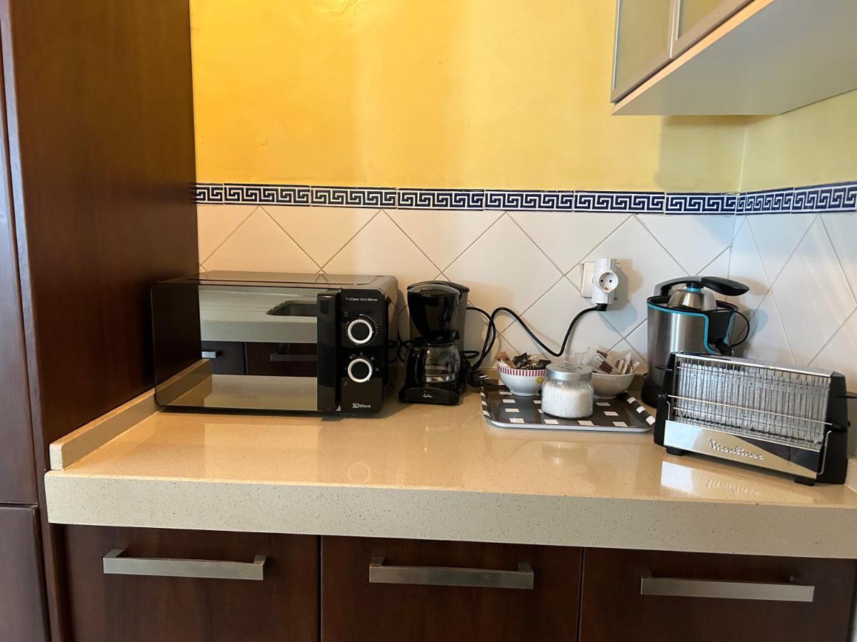 Atico Triana Con Piscina Privada Appartement Sevilla Buitenkant foto
